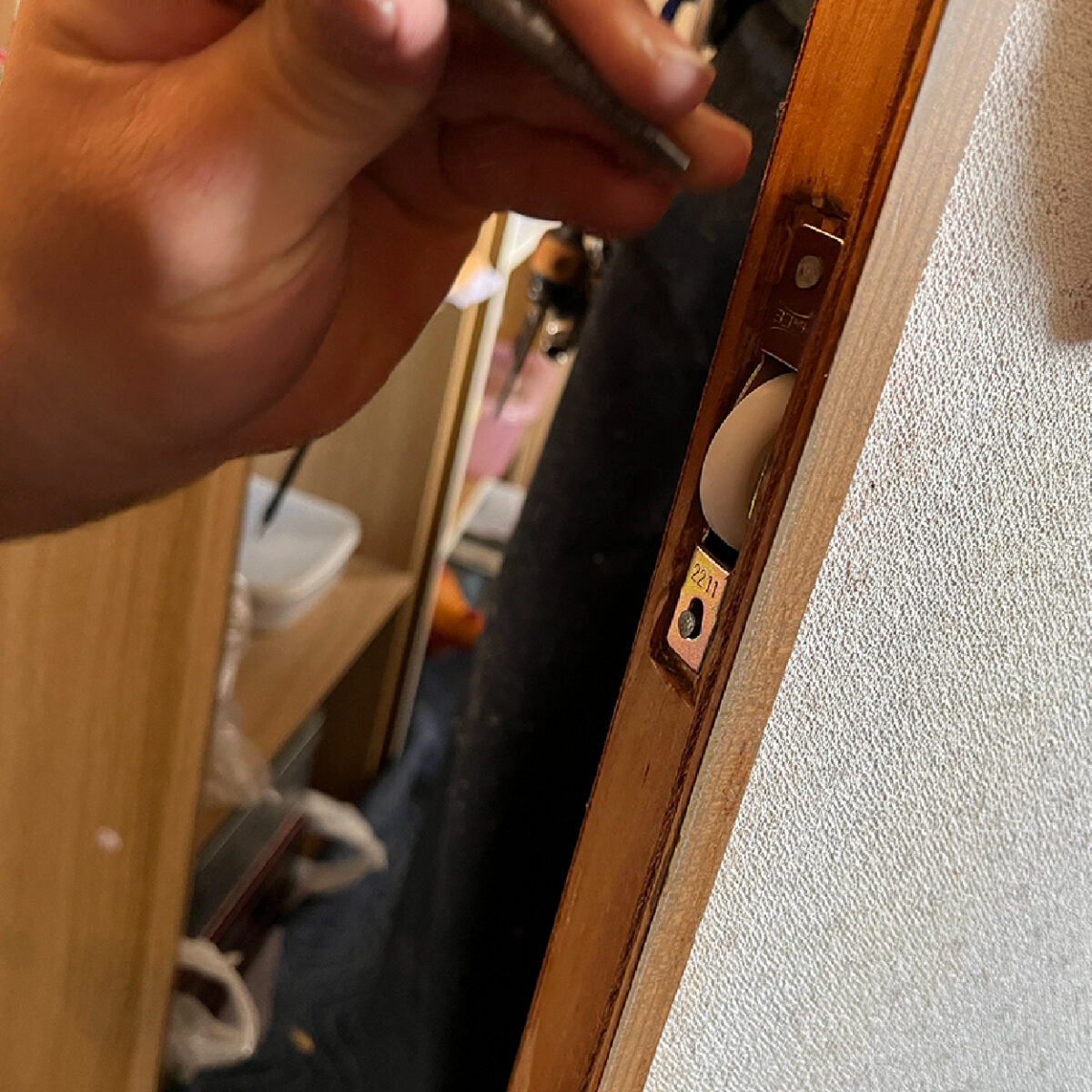 建具戸車交換工事